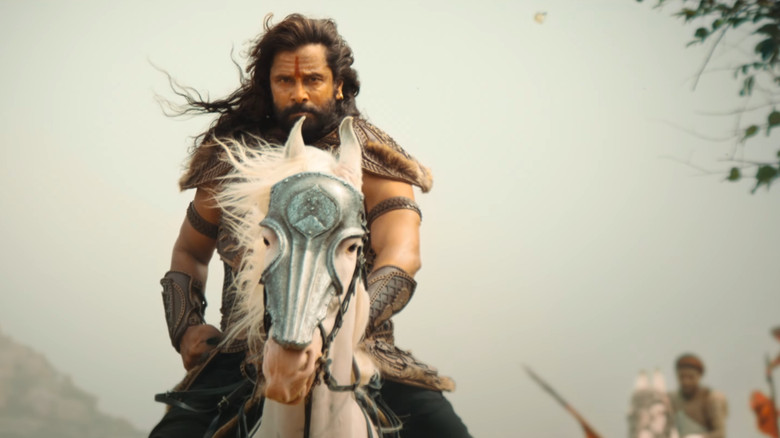 Ponniyin Selvan: Part I still 4