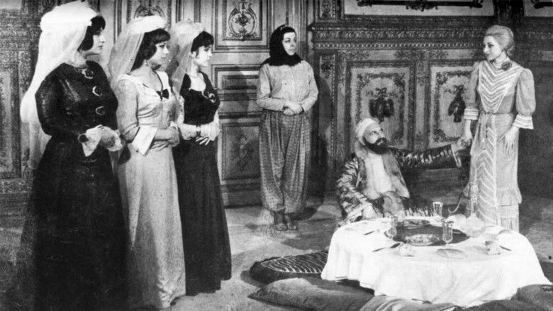 Four Women in the Harem still 4