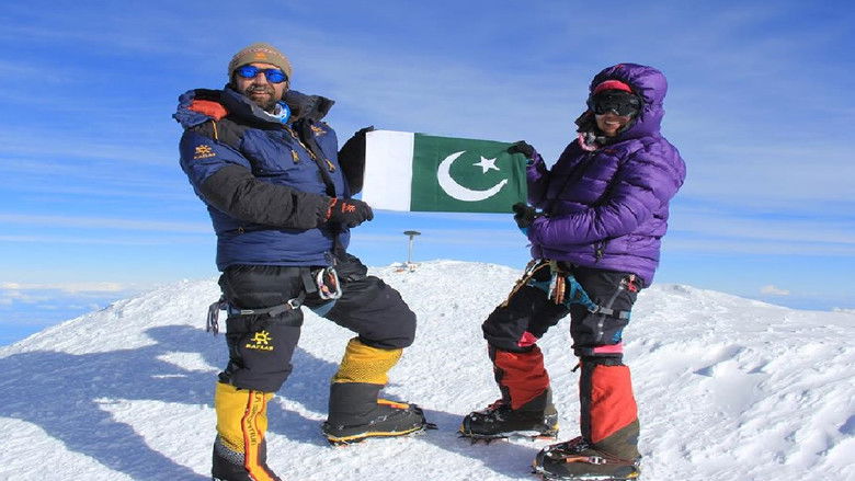 Beyond the Heights still 1