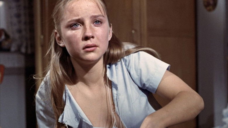 Risky Business still 3