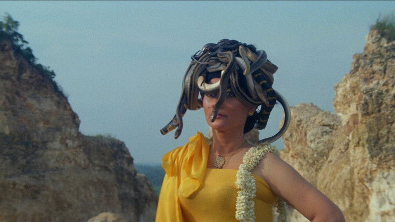 Suzzanna: The Queen of Black Magic still 2