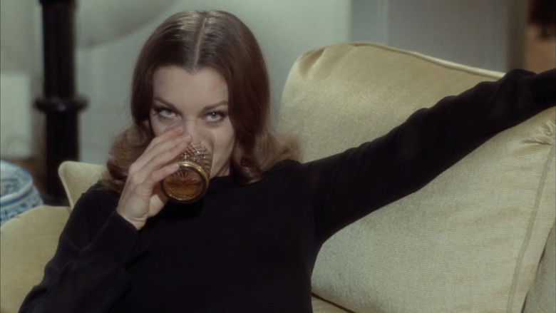 The Sensuous Assassin still 4