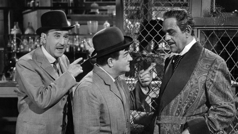 Abbott and Costello Meet Dr. Jekyll and Mr. Hyde still 2