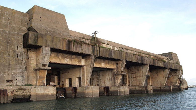 39-45 L'histoire des bases sous-marines still 1