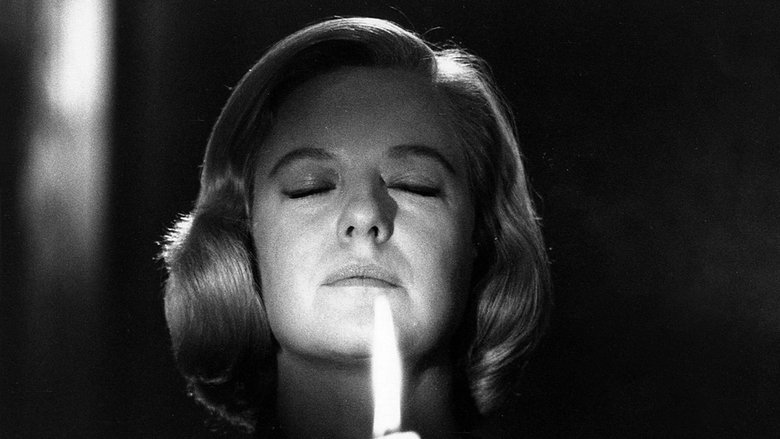 Seance on a Wet Afternoon still 1