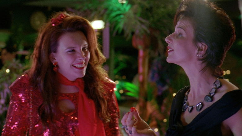 Muriel's Wedding still 2