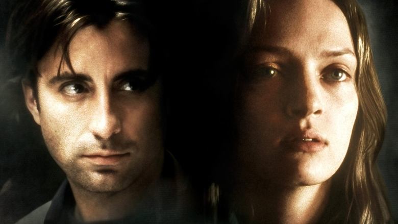 Jennifer Eight still 1