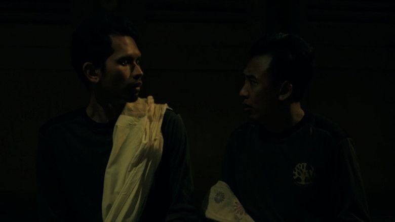 Father's Haunted House still 3