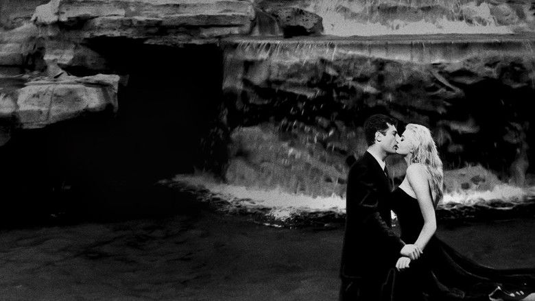 La Dolce Vita still 2