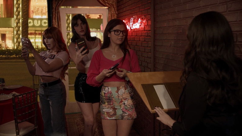 Evil Bong 888: Infinity High still