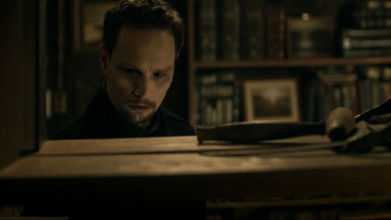 30 Days of Night: Dark Days still 4