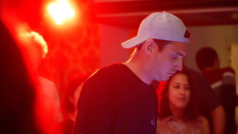 Mathieu Moës Live and Surrounded by Friends at Melusina, Luxembourg still 1