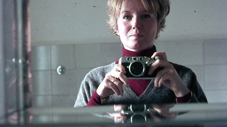 Io sono nata viaggiando still 1