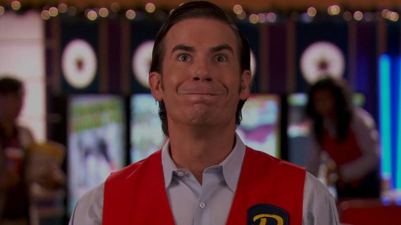 Merry Christmas, Drake & Josh still