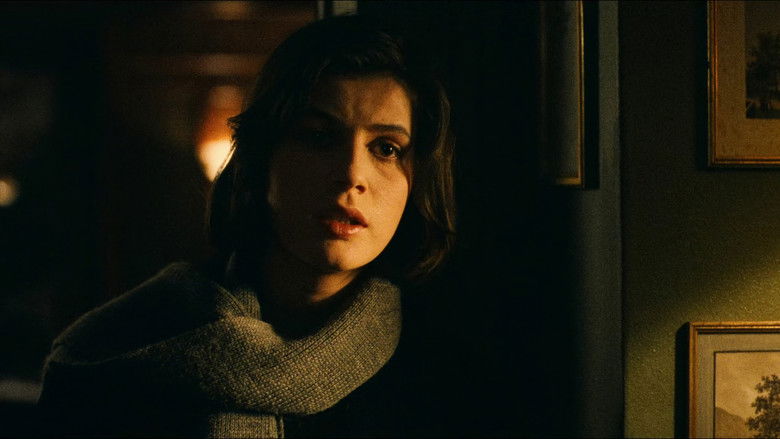 Three Colors: Red still 4