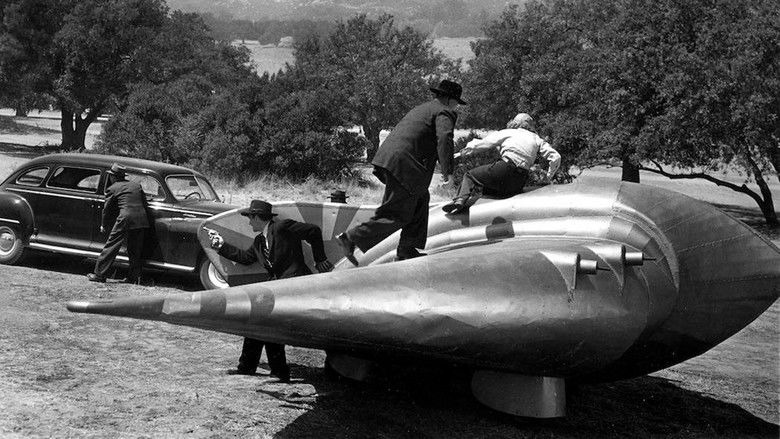 Flying Disc Man from Mars still 1