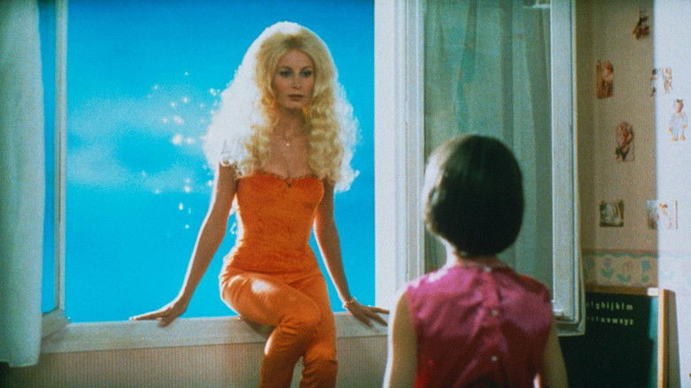 My Life in Pink still 1