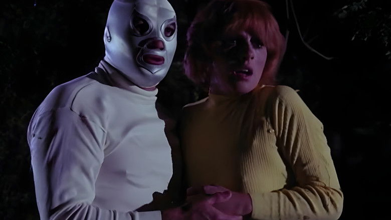 Santo vs. Frankenstein's Daughter still 2