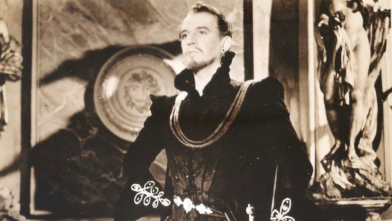 Corridor of Mirrors still 3