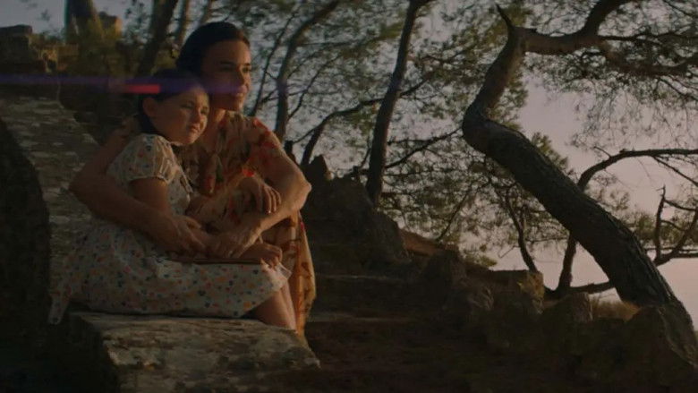 Simone: Woman of the Century still 3