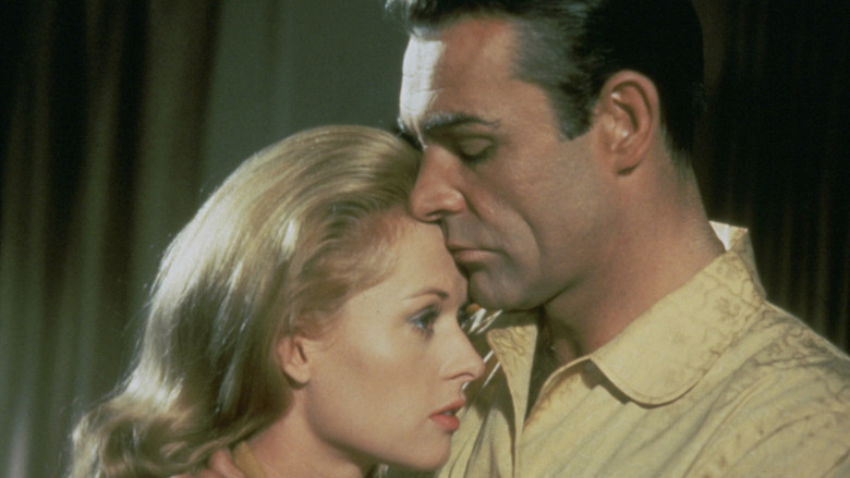 Mr. Kingstreet's War still 1