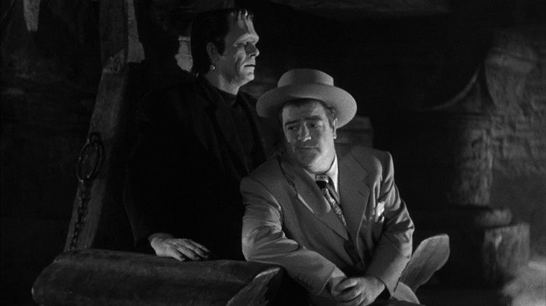 Bud Abbott and Lou Costello Meet Frankenstein still 2