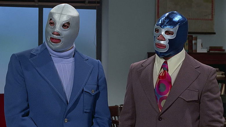 Santo and Blue Demon vs. Dr. Frankenstein still 1