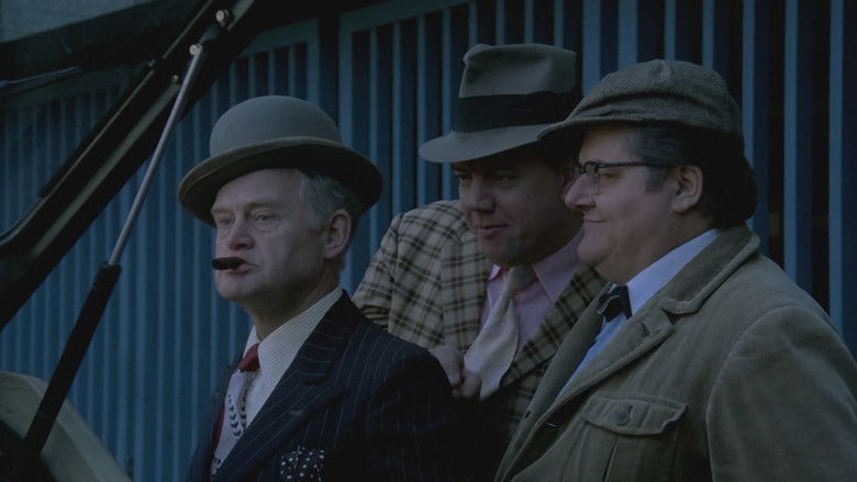 The Olsen Gang Outta Sight still