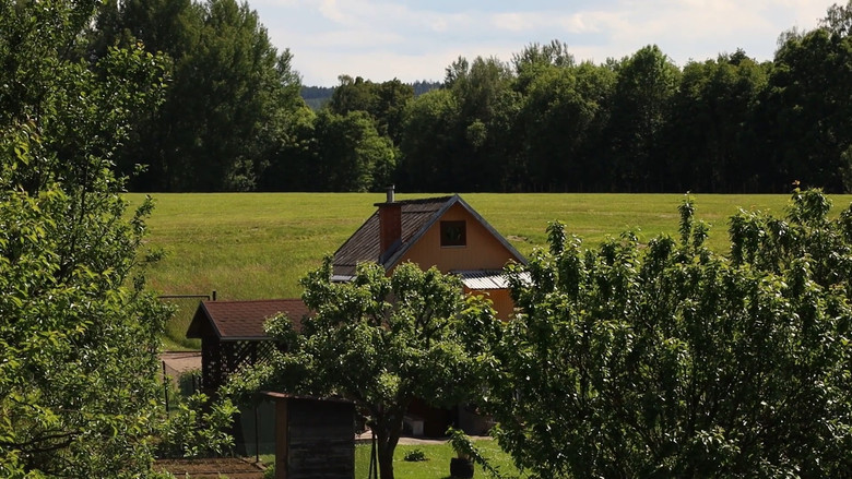 Garden of Eden still 4