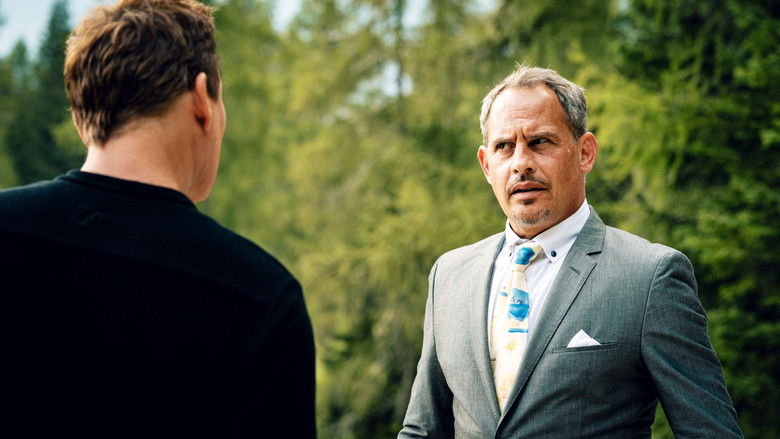 Woodwalkers 2 still 4