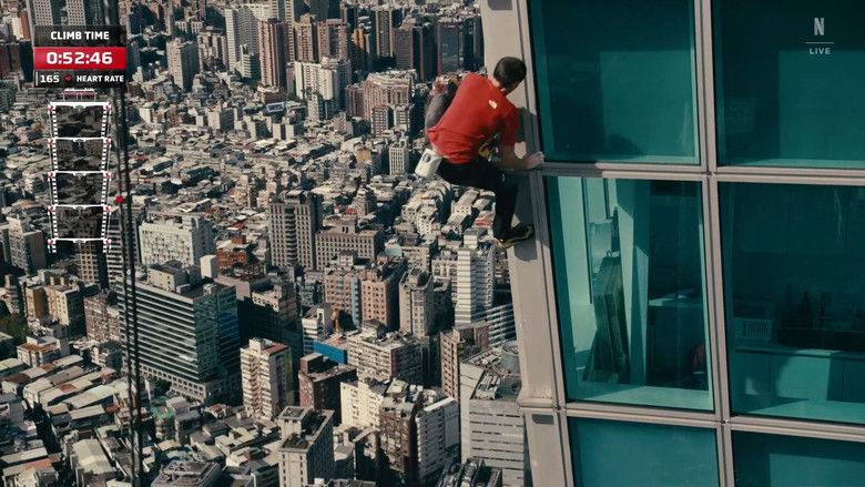 Skyscraper Live still 2