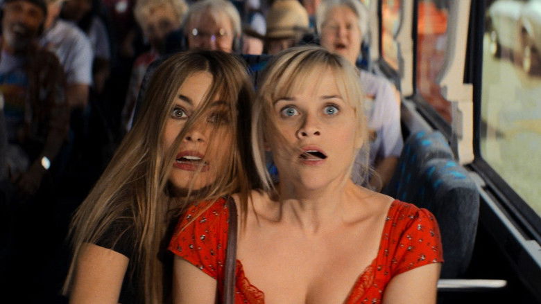 Hot Pursuit still 4