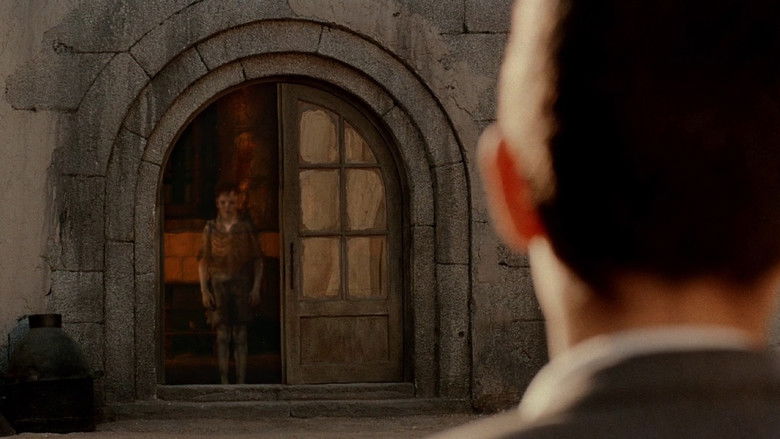 The Devil's Backbone still 3