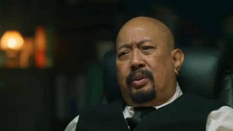 Comic 8 Revolution: Santet K4bin3t still