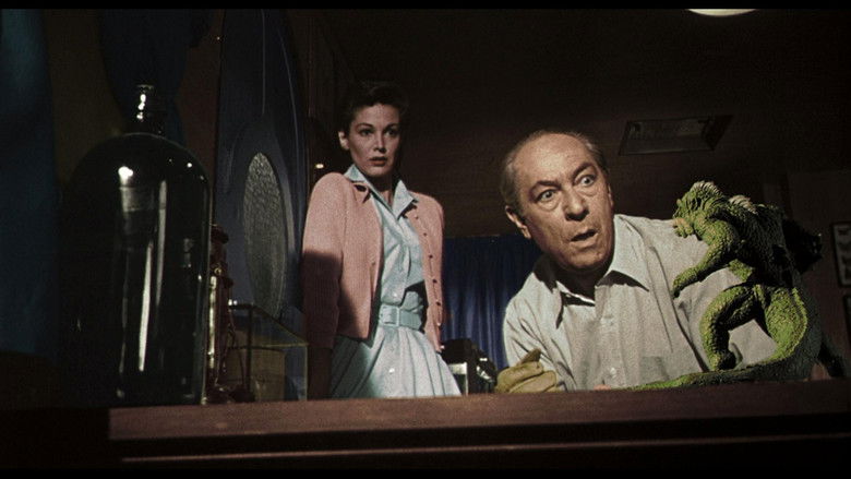 20 Million Miles to Earth still 4