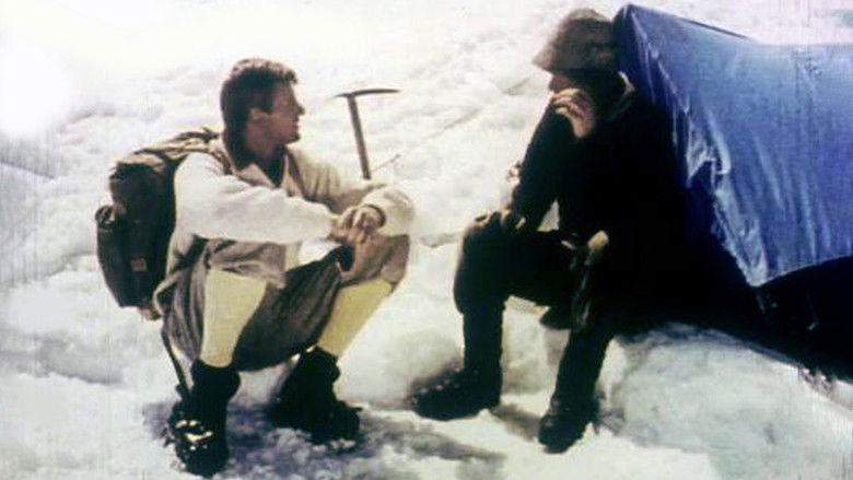 Stars at Noon still 4